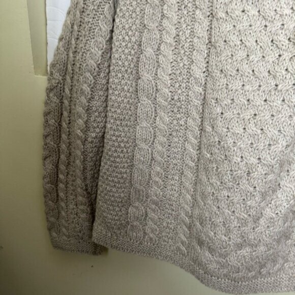 ARAN CRAFTS Ireland Wool Cable Knit Cardigan Sweater Knit Cozy Warm Tan Button L - Picture 8 of 16